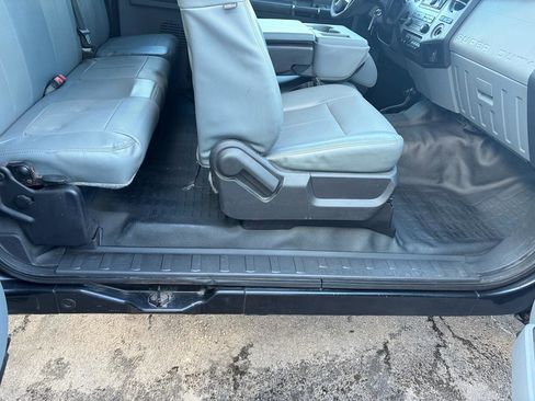 Used 2015 Ford F350 XL w/ Power Equipment Group image 41