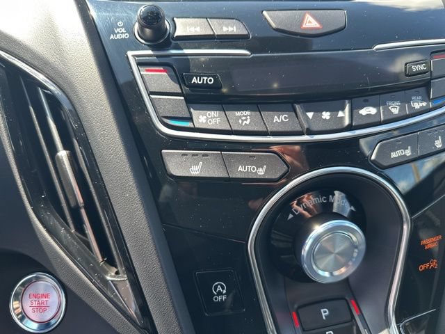 Used 2025 Acura RDX SH-AWD image 11