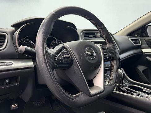 Used 2019 Nissan Maxima 3.5 SL w/ Floor Mat Group FWD image 39