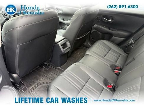 Used 2025 Honda HR-V EX-L image 7