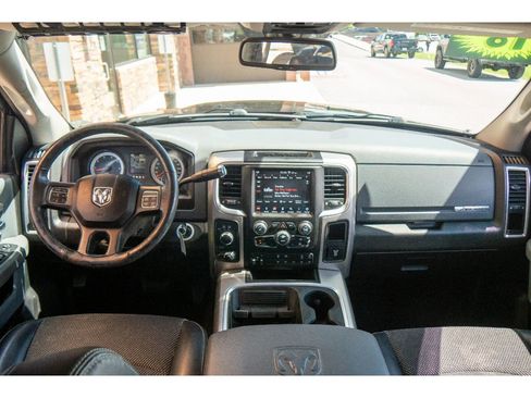 Used 2018 RAM 2500 Big Horn AWD/4WD image 12