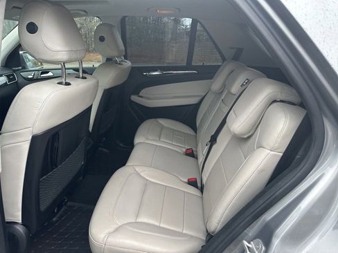 Certified 2016 Mercedes-Benz GLE 350 4MATIC image 9