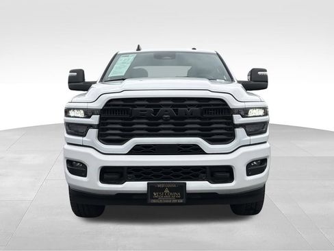 Used 2025 RAM 2500 Big Horn AWD/4WD image 3