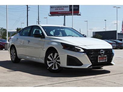 New 2025 Nissan Altima 2.5 S