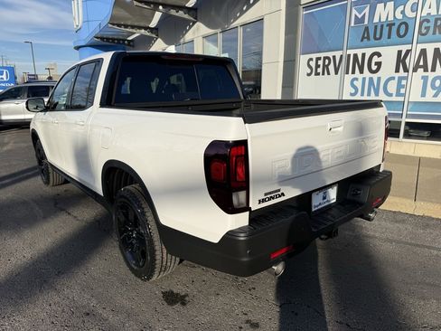 New 2026 Honda Ridgeline Black Edition image 14