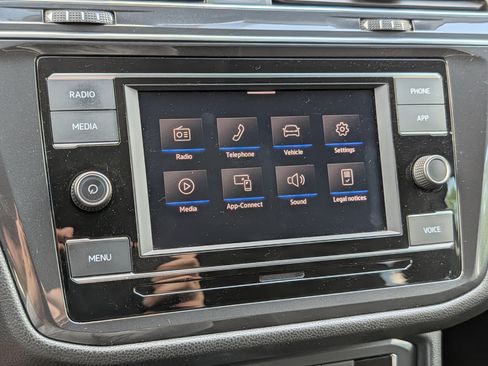 Certified 2023 Volkswagen Tiguan S AWD/4WD image 22