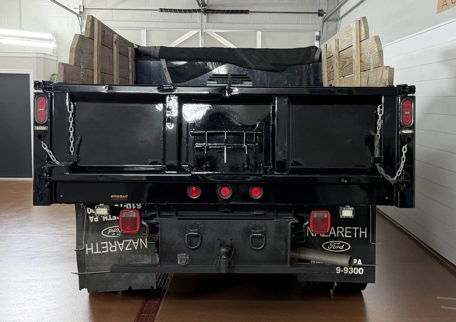 Used 2022 Ford F550 4x4 Regular Cab Super Duty image 4