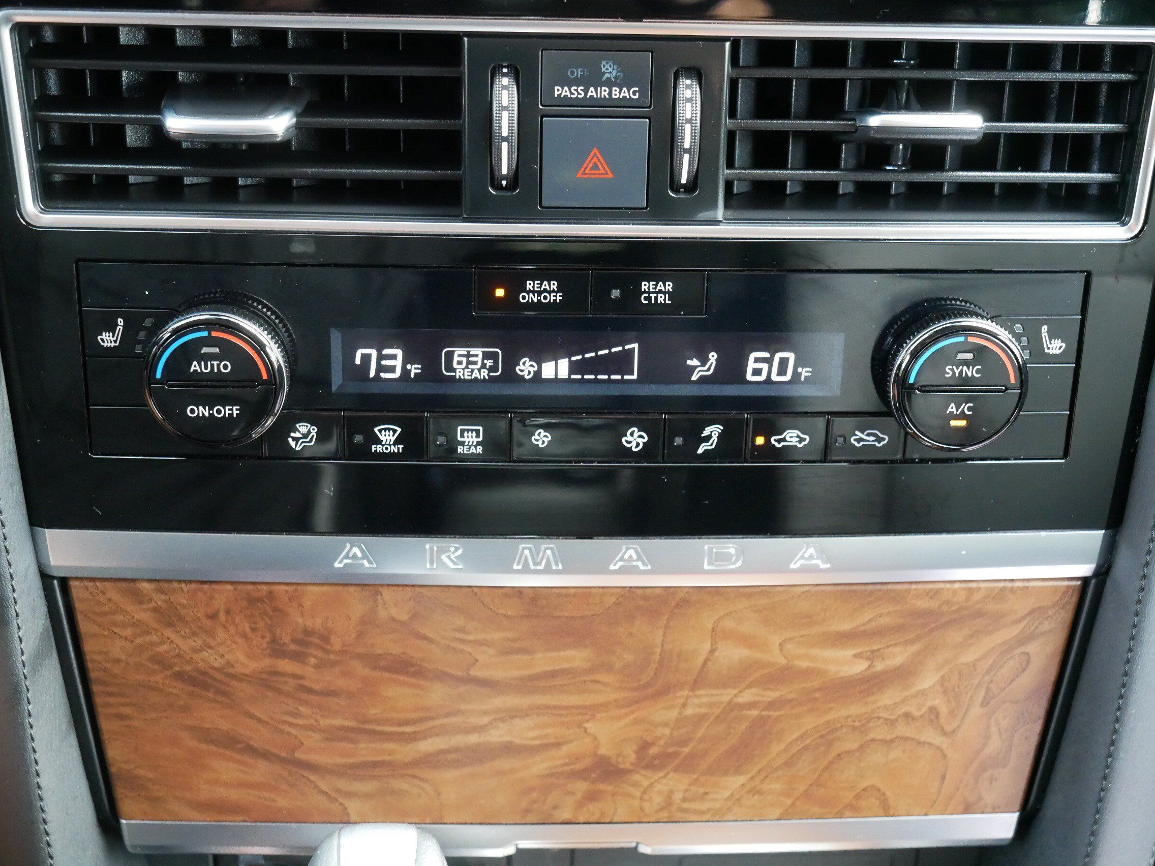 Certified 2024 Nissan Armada SL w/ Captain's Chairs Package AWD/4WD image 23