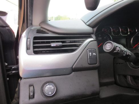 Used 2020 Chevrolet Tahoe 2WD w/ Remote Keyless Entry Package image 11