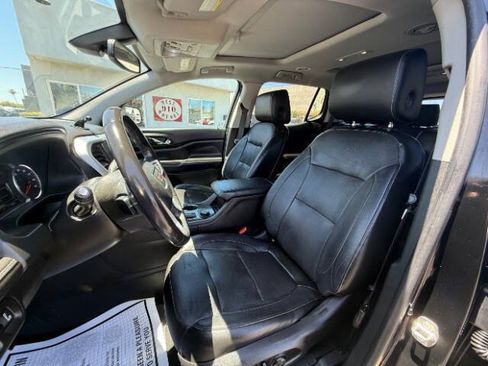 Used 2018 GMC Acadia SLT AWD/4WD image 17