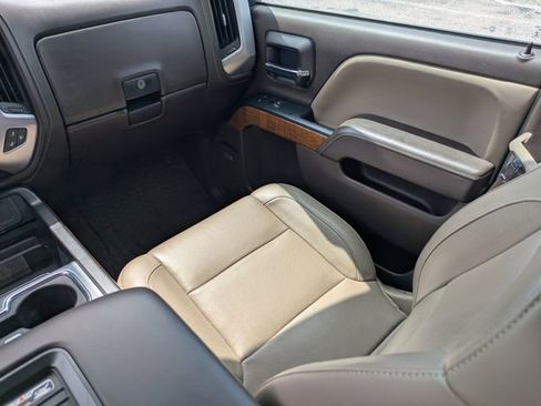 Used 2018 GMC Sierra 1500 SLT AWD/4WD image 16
