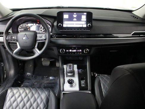 Used 2022 Mitsubishi Outlander SEL image 23