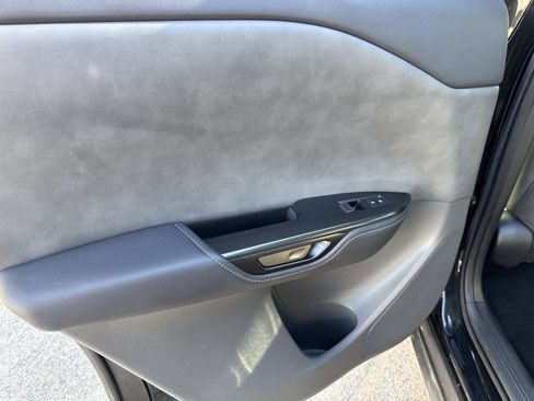 Used 2023 Lexus RZ 450e Premium image 9