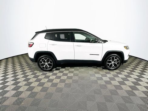 Certified 2024 Jeep Compass Limited image 13