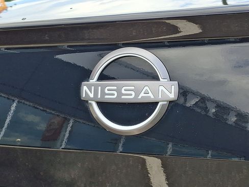 Used 2023 Nissan Altima 2.5 SV FWD image 30