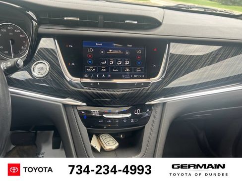 Used 2024 Cadillac XT6 Premium Luxury w/ LPO, Floor Liner Package AWD/4WD image 17