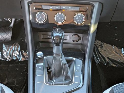 New 2026 Volkswagen Taos S image 18