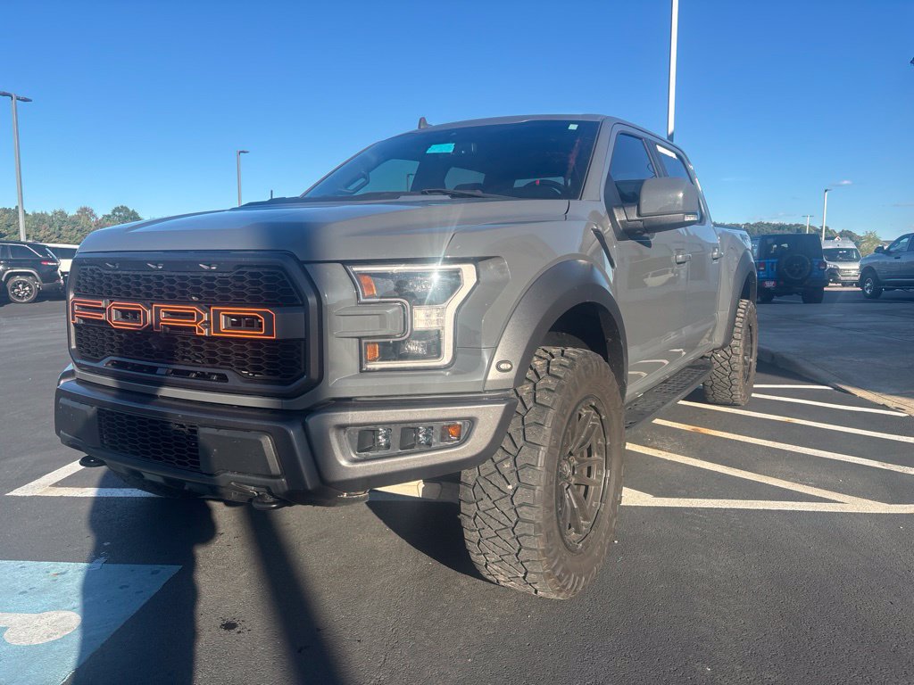 Used 2020 Ford F150 Raptor w/ Equipment Group 802A Luxury AWD/4WD image 7