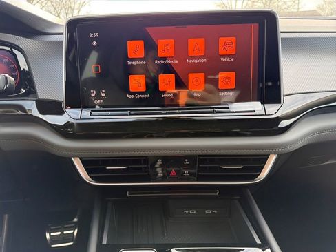 New 2026 Volkswagen Atlas Peak Edition AWD/4WD image 19