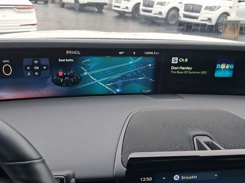 Certified 2024 Lincoln Nautilus Reserve w/ Equipment Group 203A image 21