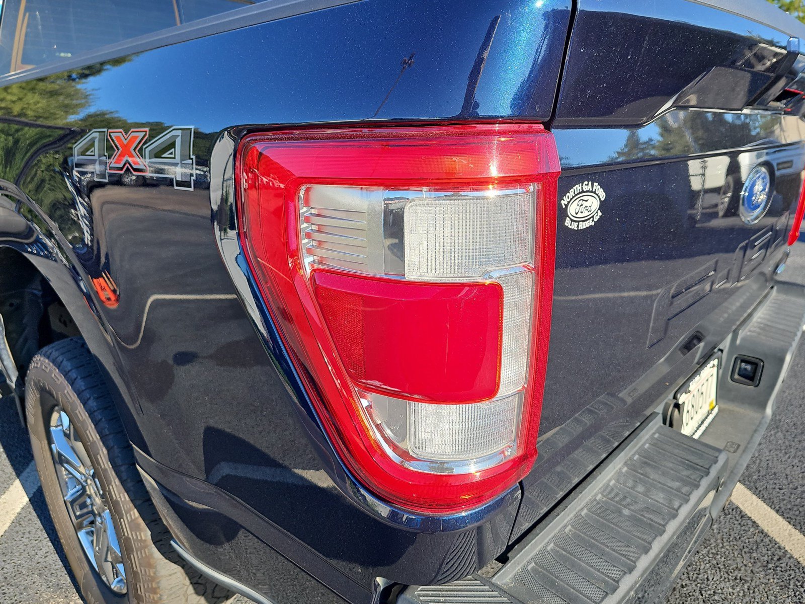 Used 2022 Ford F150 Lariat AWD/4WD image 34