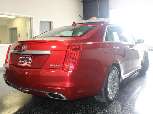 Used 2014 Cadillac CTS Luxury image 2