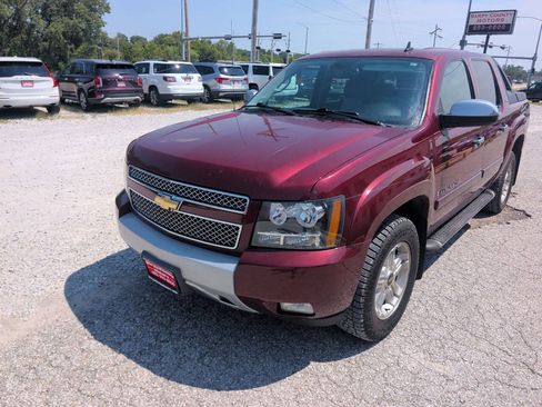 Used 2008 Chevrolet Avalanche LT w/ LT Preferred Equipment Group AWD/4WD image 7
