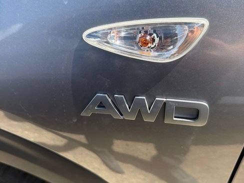 Used 2022 Kia Seltos LX AWD/4WD image 4