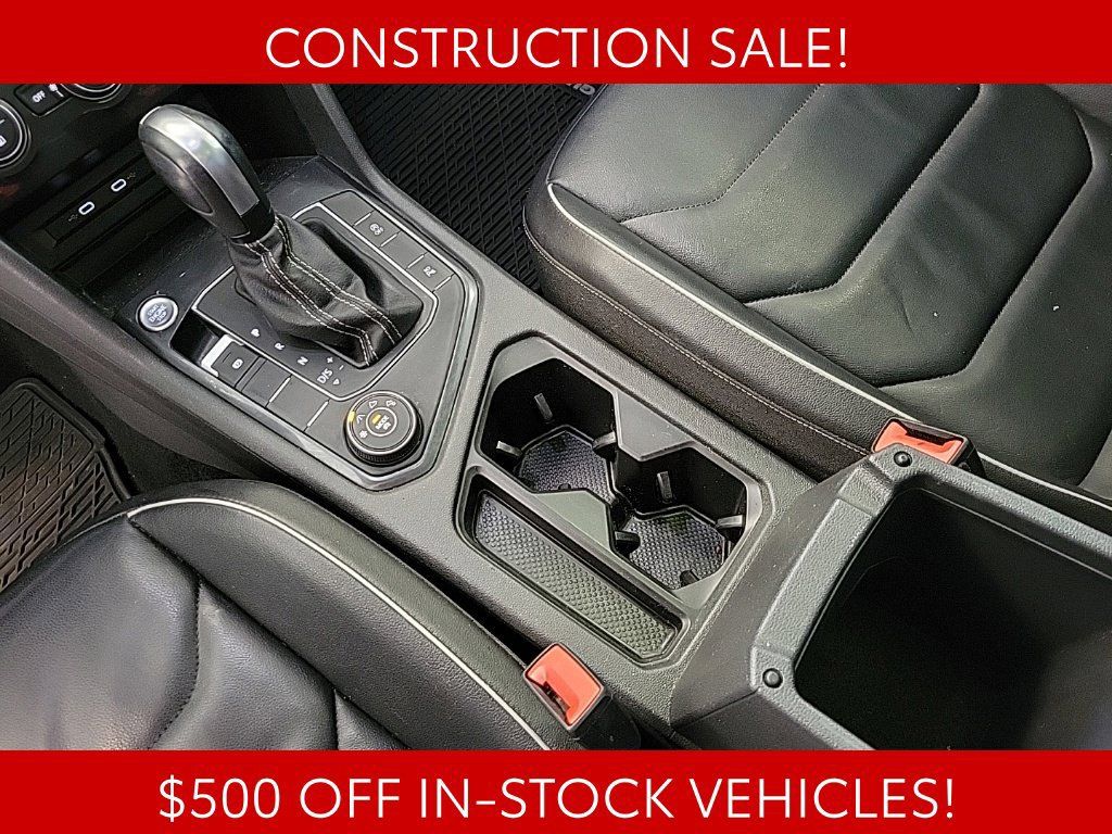 Used 2021 Volkswagen Tiguan SEL Premium R-Line AWD/4WD image 10