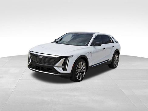 New 2027 Cadillac Lyriq Signature Luxury w/ Nappa Leather Package AWD/4WD image 2