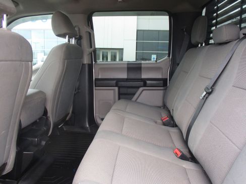 Used 2021 Ford F250 XL w/ Power Equipment Group image 15