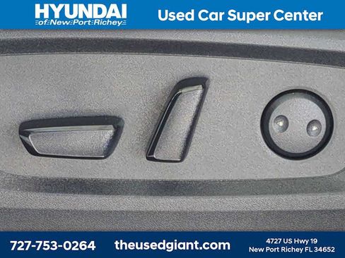 Used 2023 Nissan Pathfinder Platinum FWD image 23