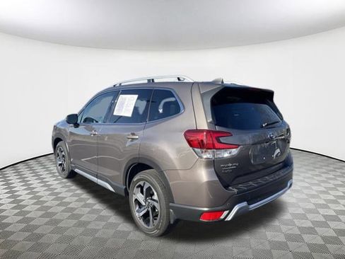 Certified 2022 Subaru Forester Touring w/ Popular Package #3 image 6