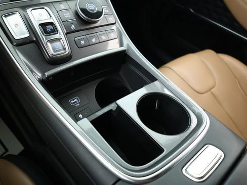 Used 2022 Hyundai Santa Fe Calligraphy image 15