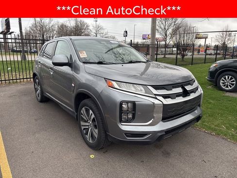 Used 2021 Mitsubishi Outlander Sport LE image 3