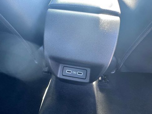 Used 2024 Honda Civic Touring image 10