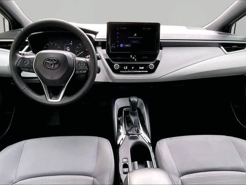 Used 2024 Toyota Corolla SE FWD image 15