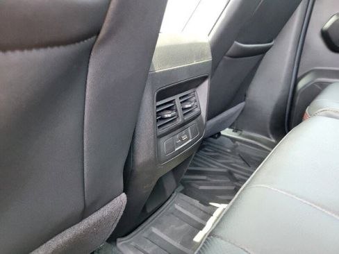 Used 2023 Chevrolet Colorado Z71 w/ Z71 Convenience Package 2 image 28