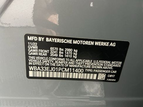 Used 2023 BMW 760i xDrive image 35