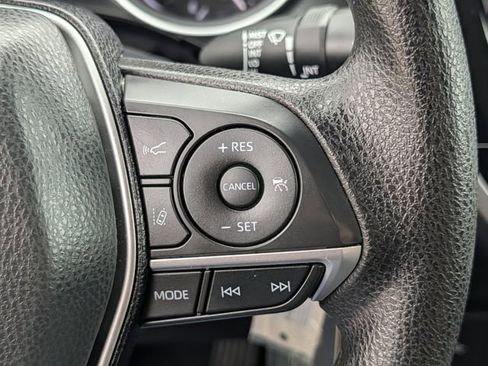 Used 2024 Toyota Camry LE image 18