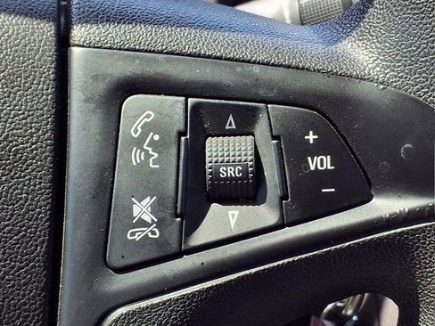 Used 2013 Chevrolet Equinox LS FWD image 23