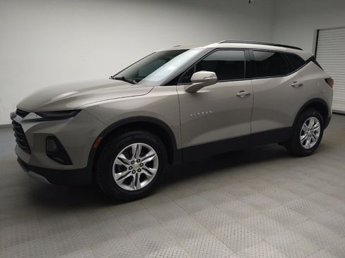 Used 2021 Chevrolet Blazer LT FWD image 2