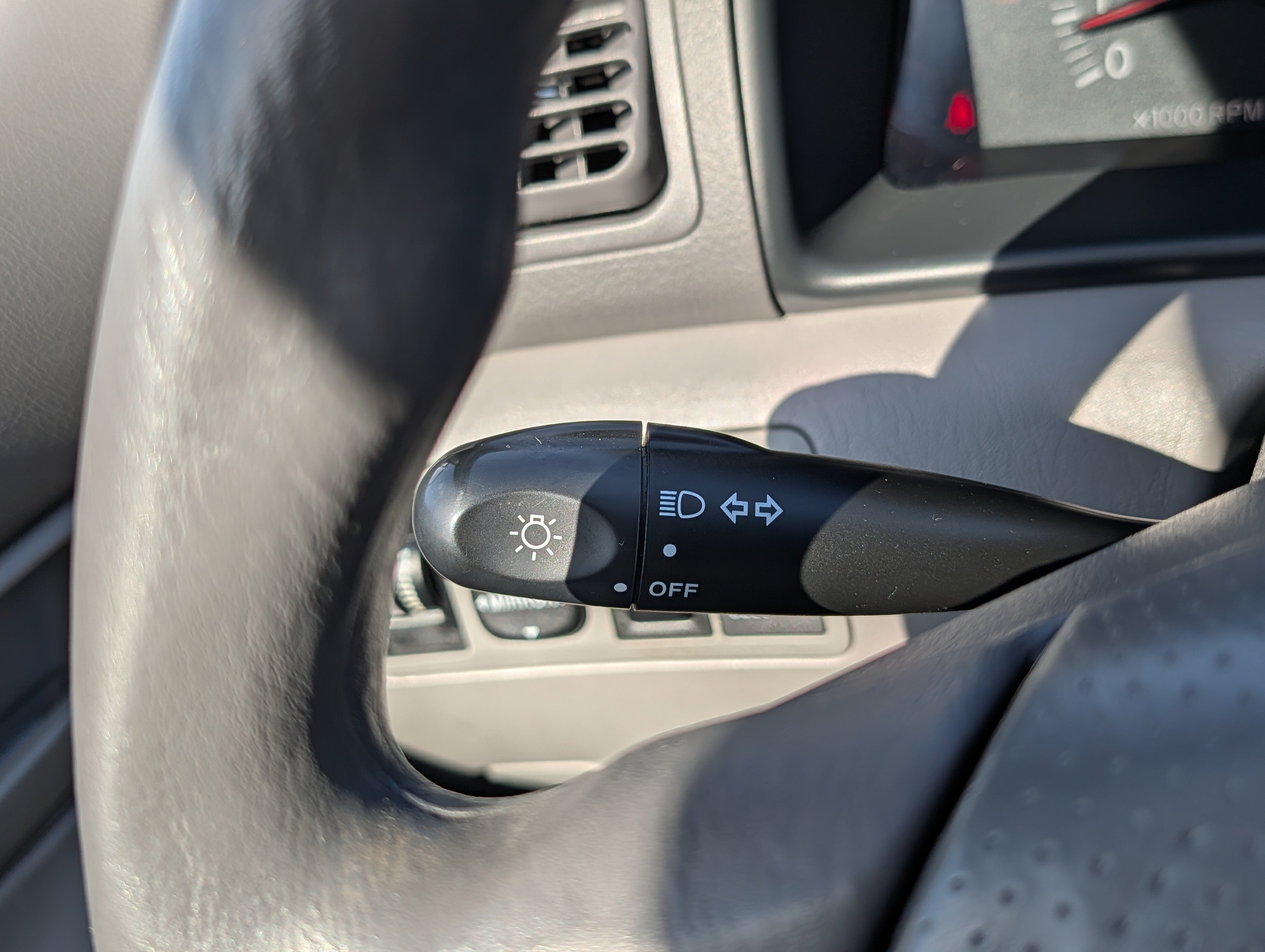 Used 2008 Toyota Corolla LE w/ Audio Value Pkg FWD image 31