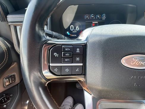 Used 2023 Ford Expedition Platinum AWD/4WD image 16