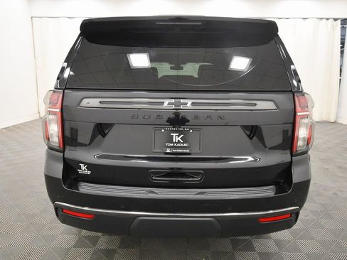 Used 2022 Chevrolet Suburban Z71 image 6