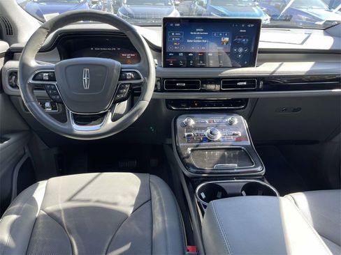 Used 2022 Lincoln Nautilus Reserve w/ Equipment Group 201A image 15