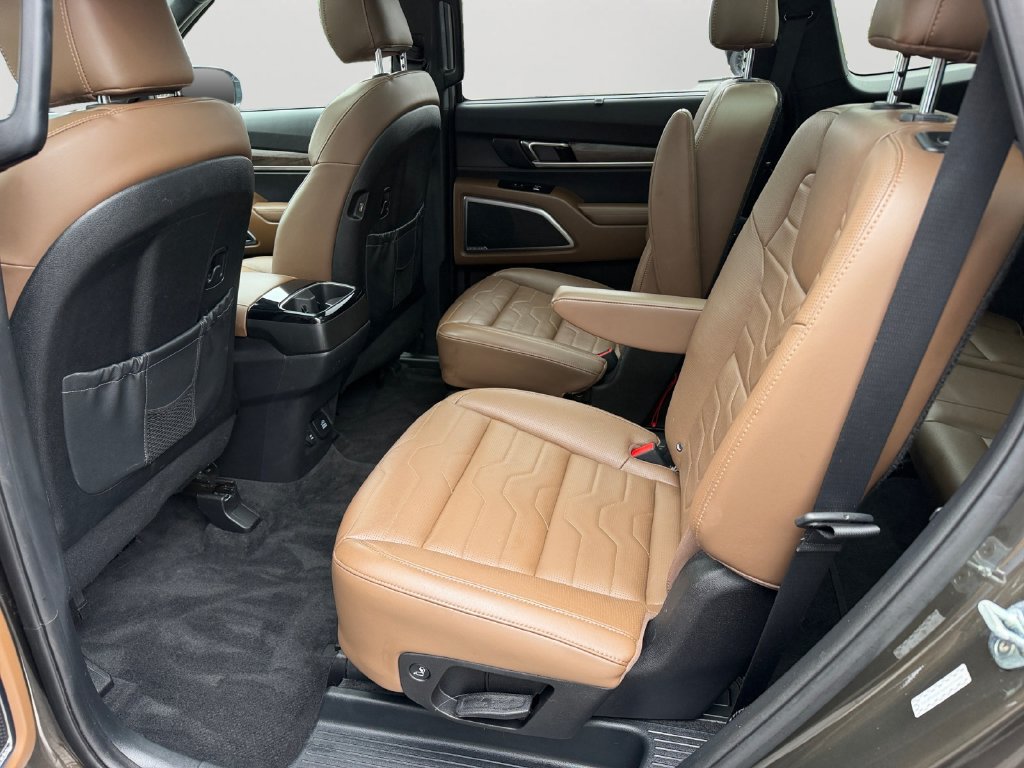 Used 2021 Kia Telluride SX w/ SX Prestige Package AWD/4WD image 13