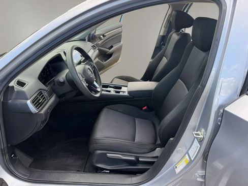 Used 2019 Honda Accord LX image 11