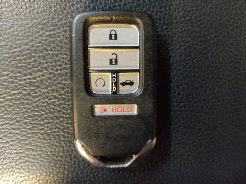 Used 2020 Honda Civic Sport image 32