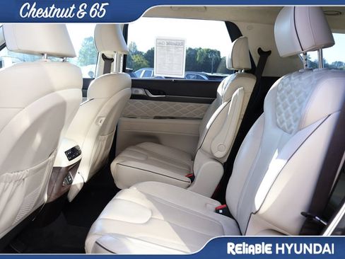 Used 2020 Hyundai Palisade Limited FWD image 19